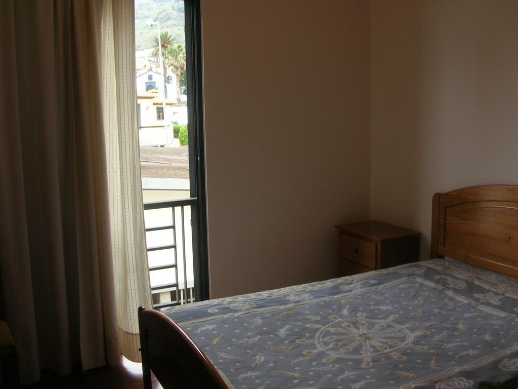 Apartamentos Amarelo Canical  Oda fotoğraf